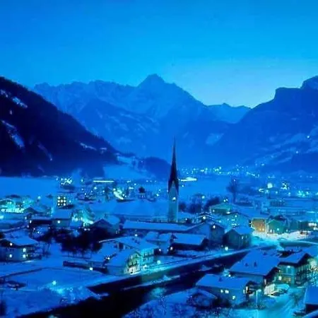 酒店 Garni Maximilian 2*