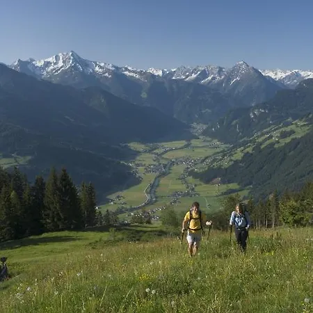 Garni Maximilian 2* Zell am Ziller